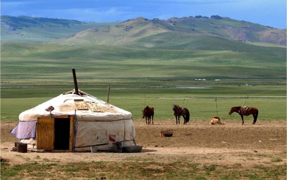 Fin.『蒼き狼』の国モンゴルとシベリア大自然バイカル湖の旅 9日間