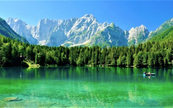 2023年06月09日発【新企画】緑のスロベニア周遊とアドリア海の中世都市ピランの旅 11日間　
